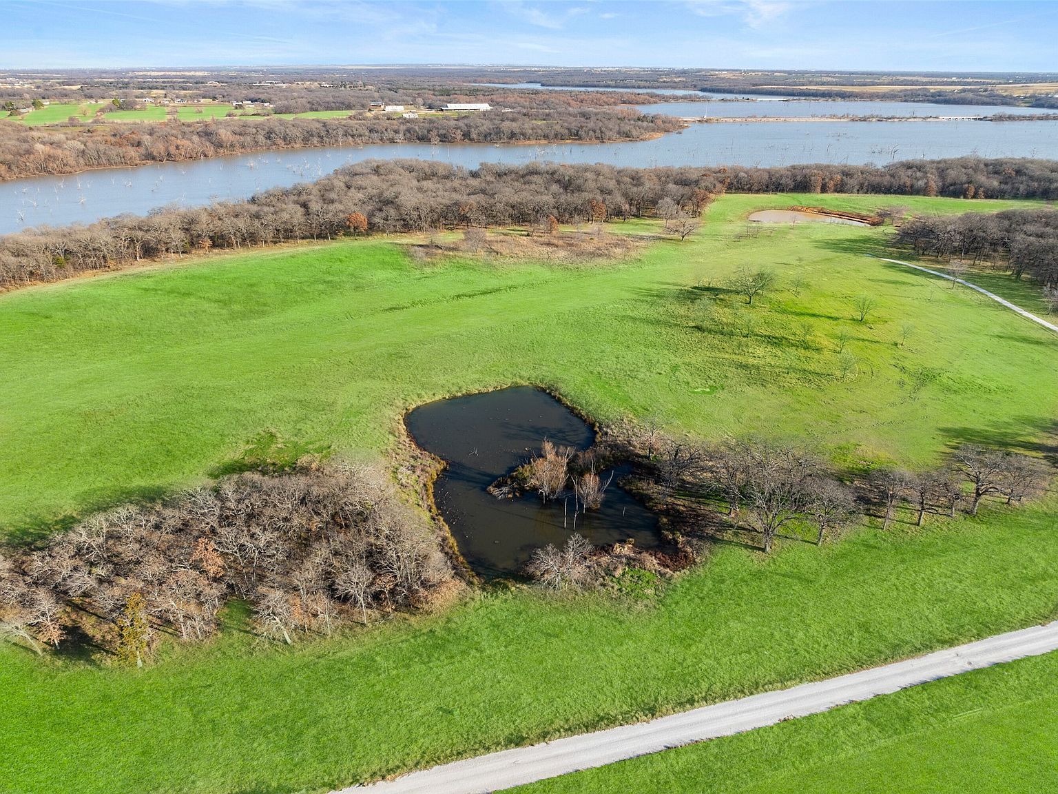 255 Smith Ranch Rd Tioga, TX 76271 - Thumbnail 5