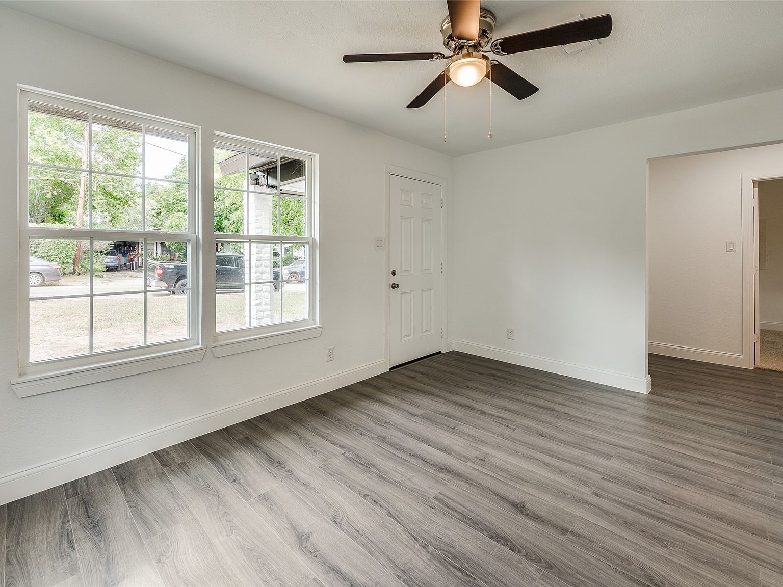 3712 Knox St Fort Worth, TX 76119 - Thumbnail 5