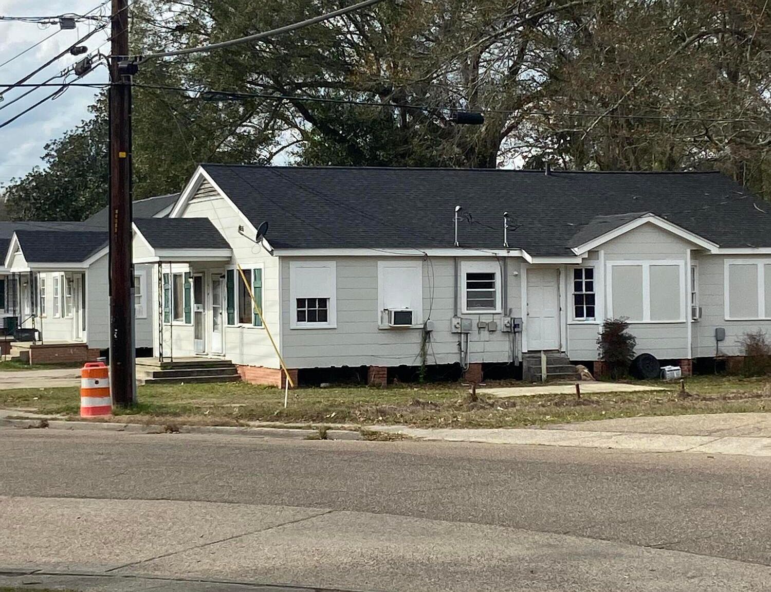 321 Lafayette St Columbia, MS 39429  | Multi Family