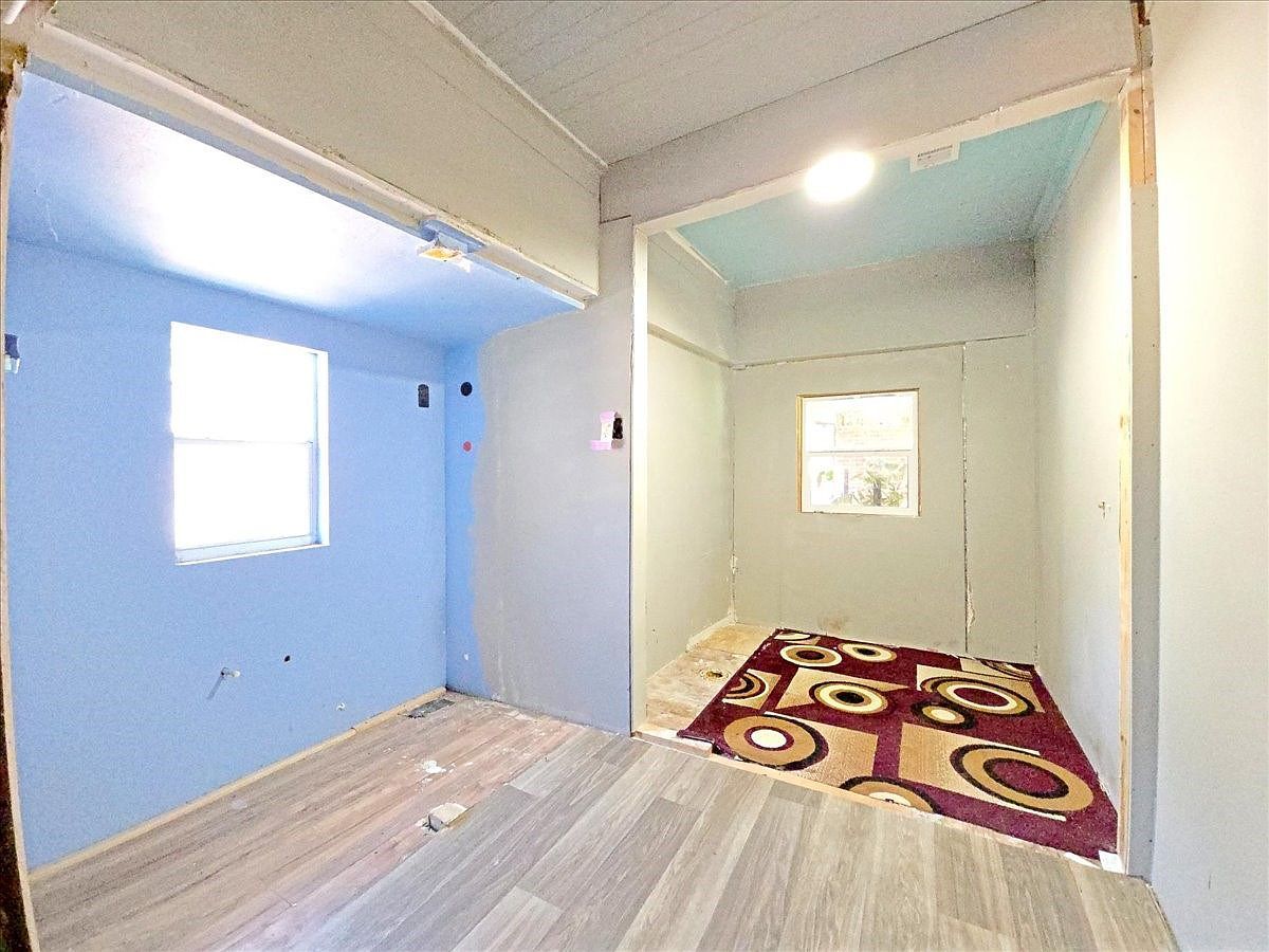 1209 15th Pl Fort Worth, TX 76164 - Thumbnail 5