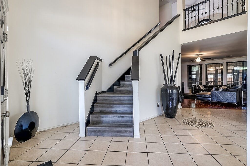 706 Gentry Dr Arlington, TX 76018 - Thumbnail 5