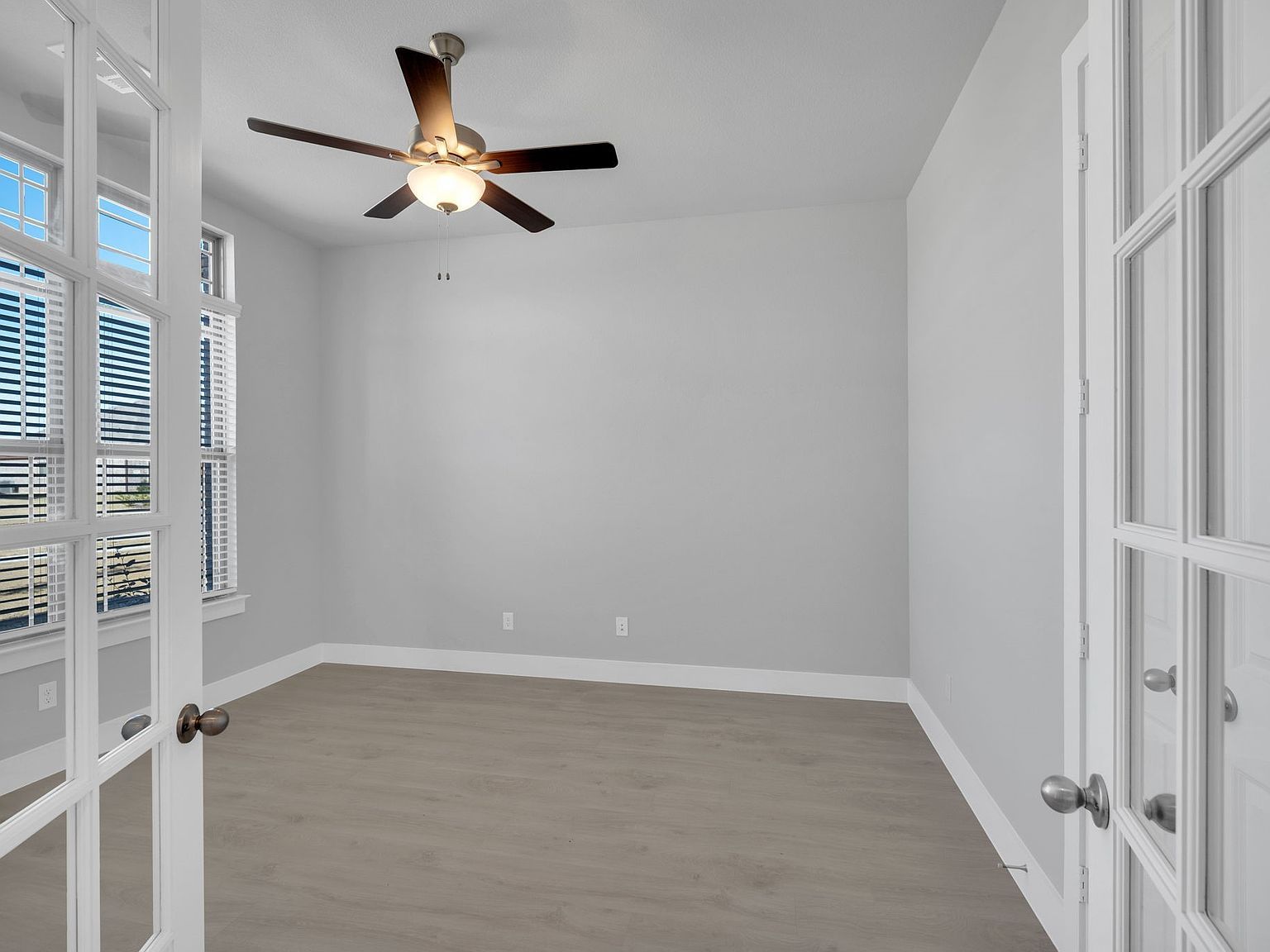 1026 Beaverbrook Ln Desoto, TX 75115 - Thumbnail 5