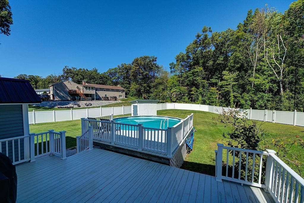 6 Joanne Dr Hooksett, NH 03106 - Thumbnail 5