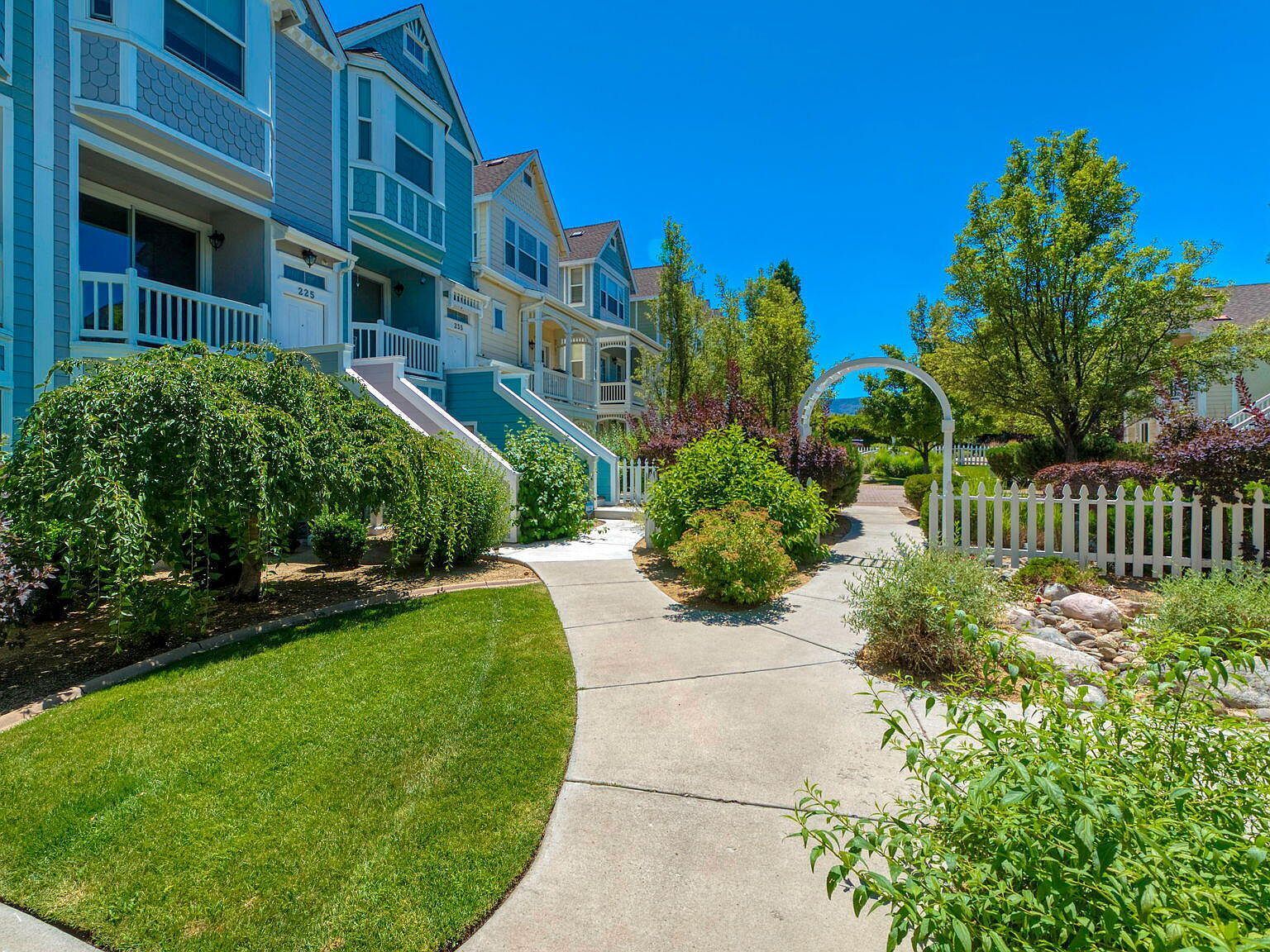 225 Gramercy Ln Reno, NV 89509 - Thumbnail 5