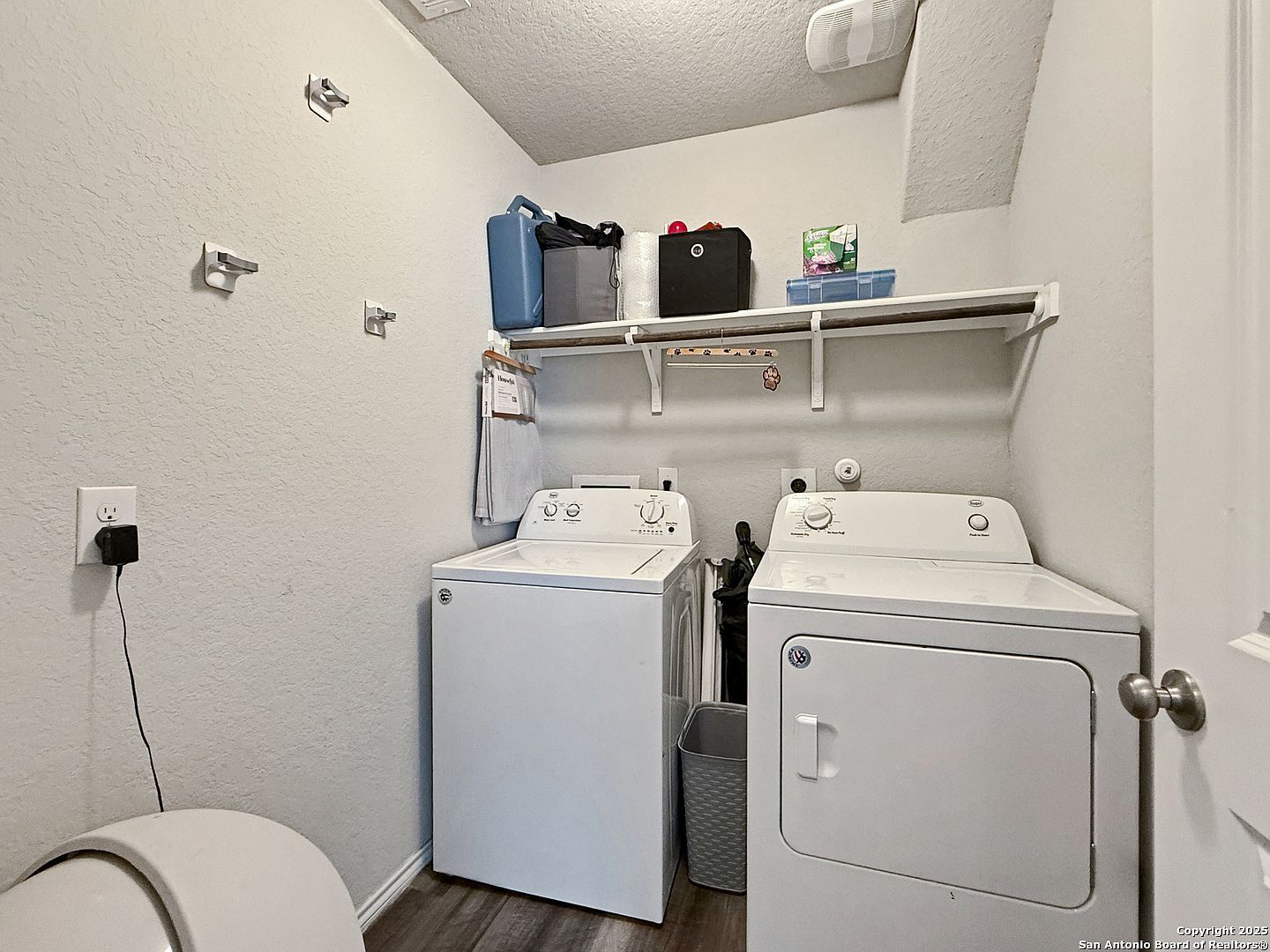 1215 Robbins Point San Antonio, TX 78245 - Thumbnail 5