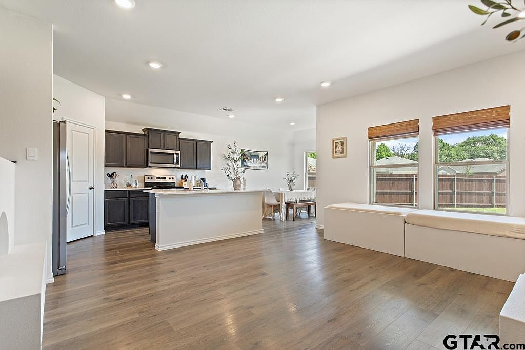 203 Parker Oaks Dr Chandler, TX 75758 - Thumbnail 5