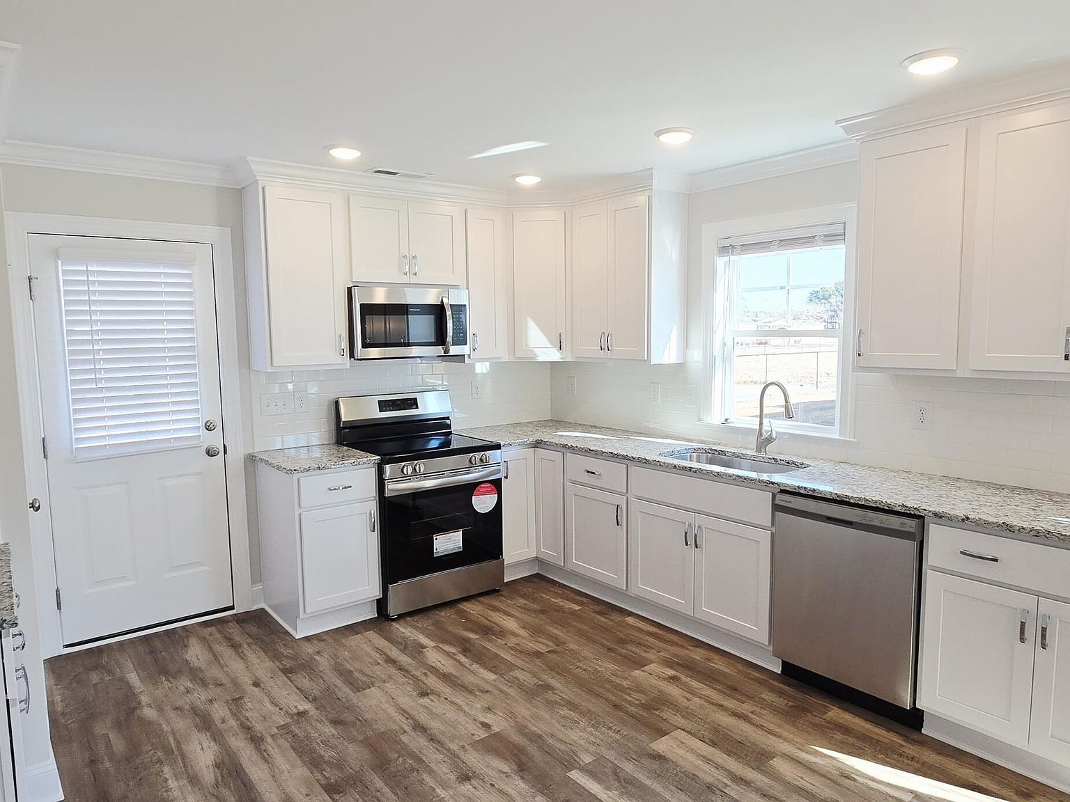 636 Abigail Taylor Dr #B Greenville, NC 27834 - Thumbnail 5