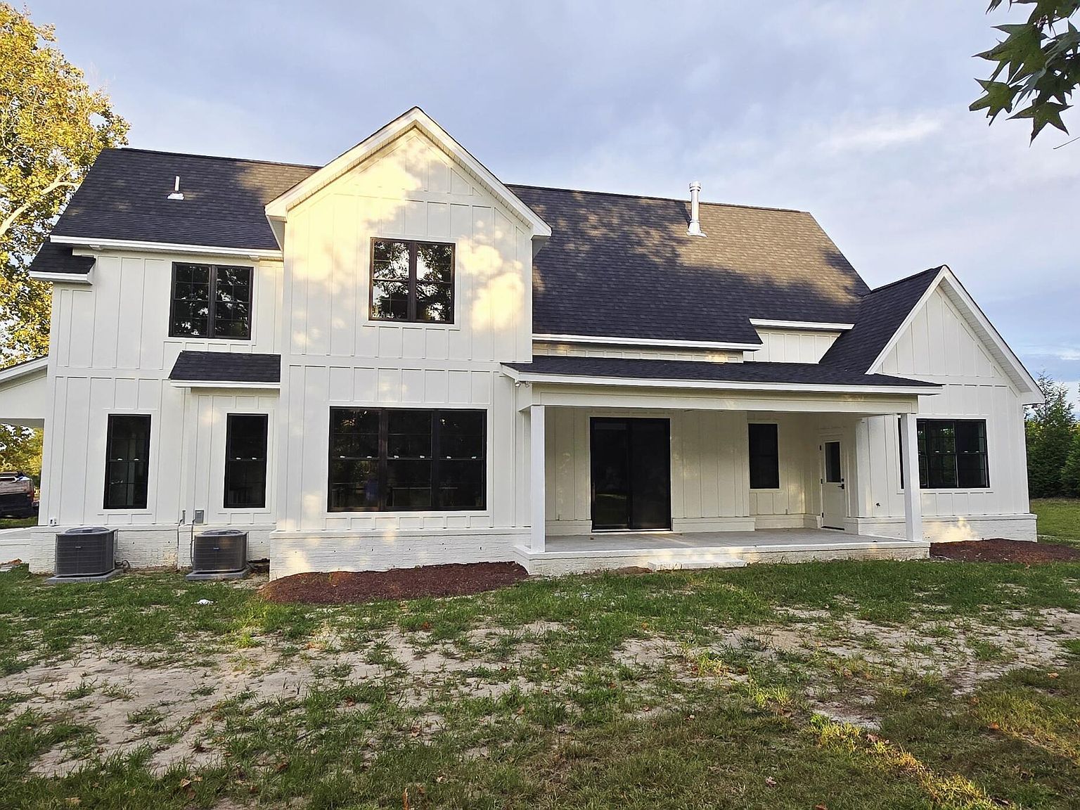 2827 Landing Cir Grimesland, NC 27837 - Thumbnail 5