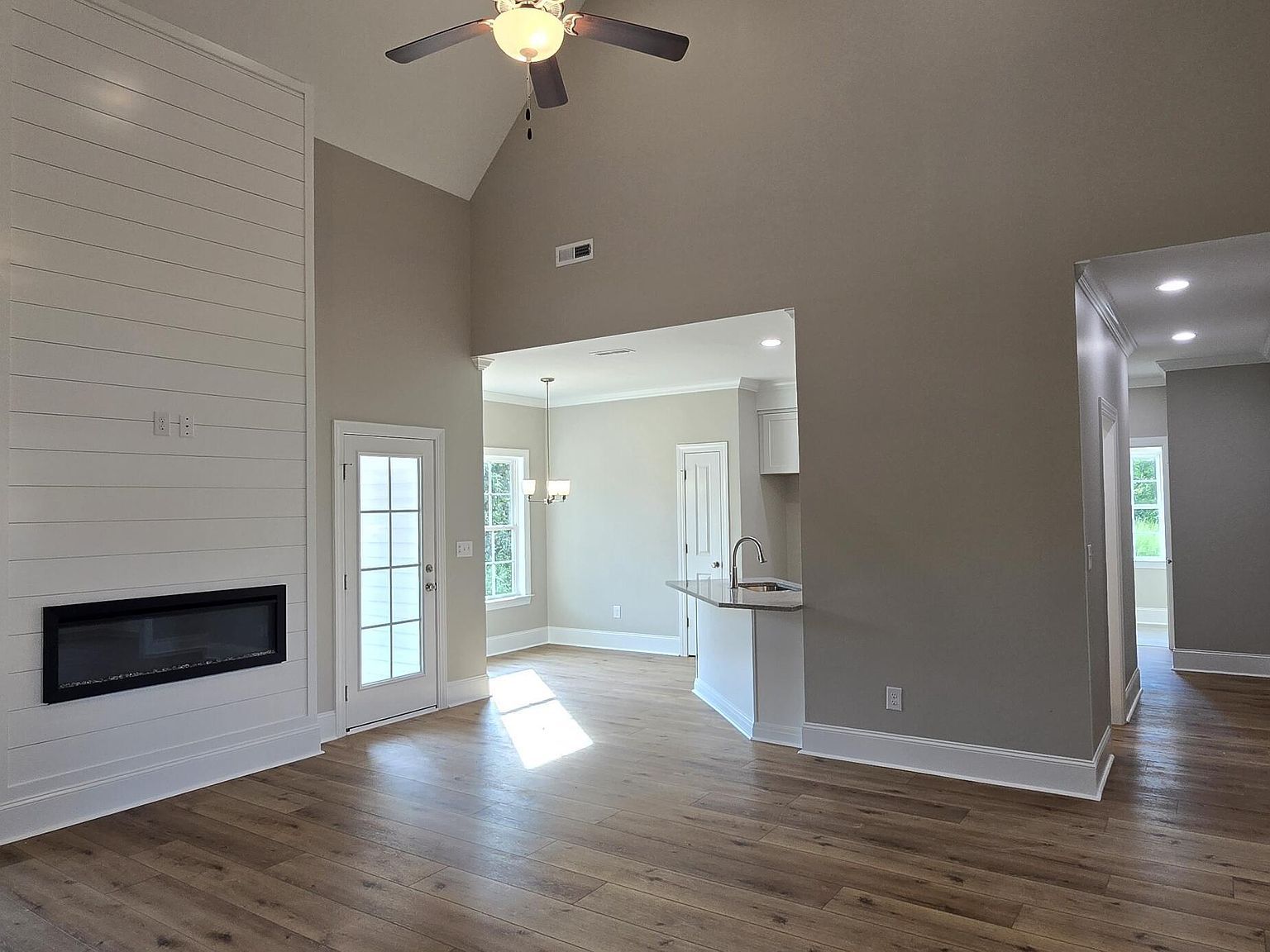 793 Fairway Rd Ayden, NC 28513 - Thumbnail 5