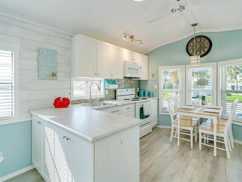 226 Lancer Dr Nokomis, FL 34275 - Thumbnail 5