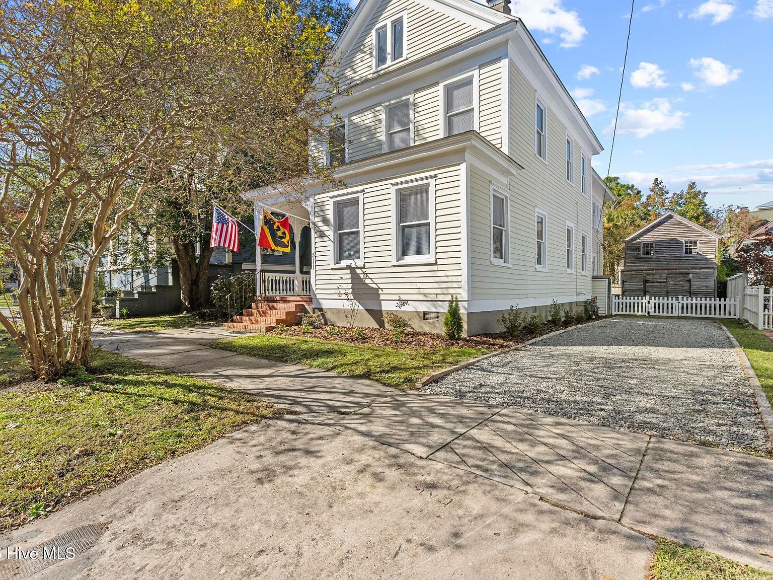 511 Middle St New Bern, NC 28560 - Thumbnail 5