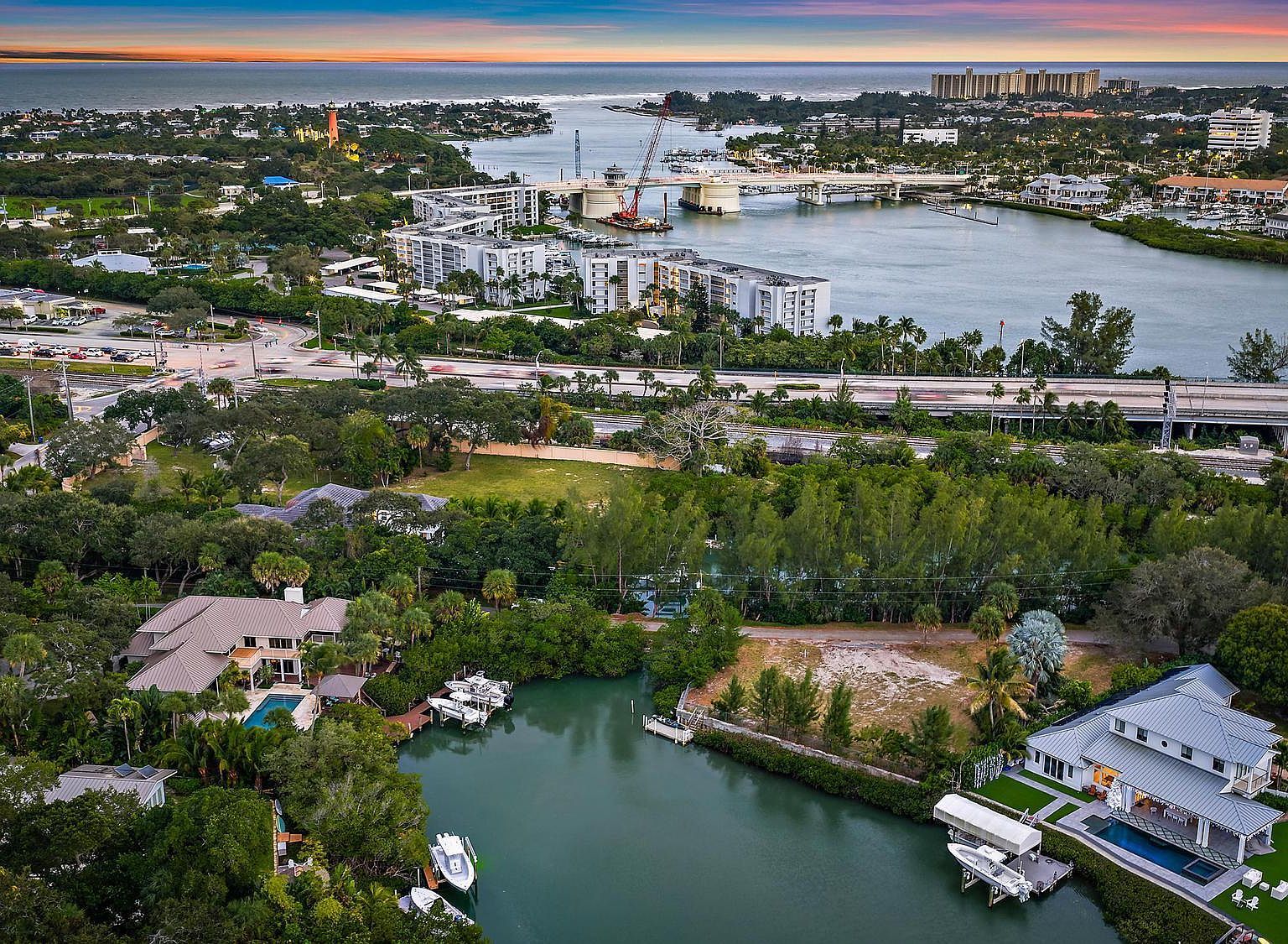 1310 Peninsular Rd Jupiter, FL 33469 - Thumbnail 5