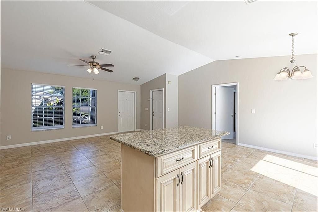 1510 SW 13th Ter Cape Coral, FL 33991 - Thumbnail 5