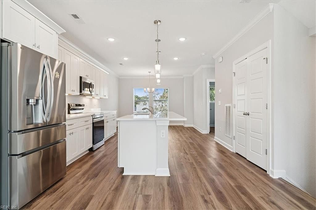 8506 Old Ocean View Rd Norfolk, VA 23503 - Thumbnail 5