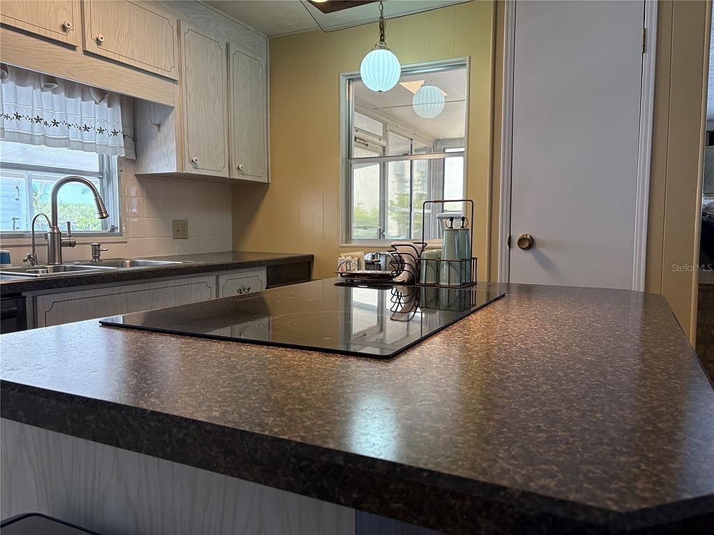 2107 Palma Sola Blvd LOT 95 Bradenton, FL 34209 - Thumbnail 5