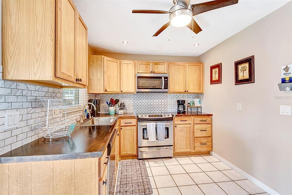 4097 Malden Dr Sarasota, FL 34241 - Thumbnail 5