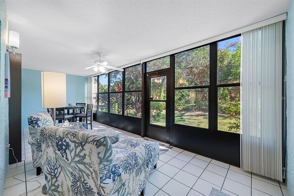 703 Oakview Dr #703 Bradenton, FL 34210 - Thumbnail 5