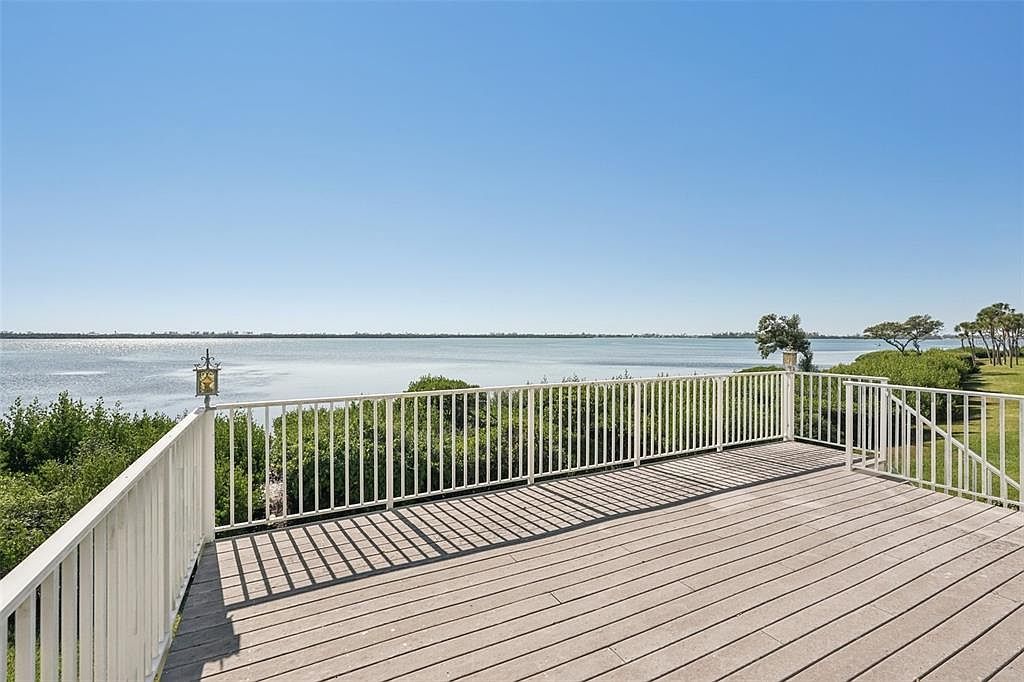 44 Tidy Island Blvd Bradenton, FL 34210 - Thumbnail 5