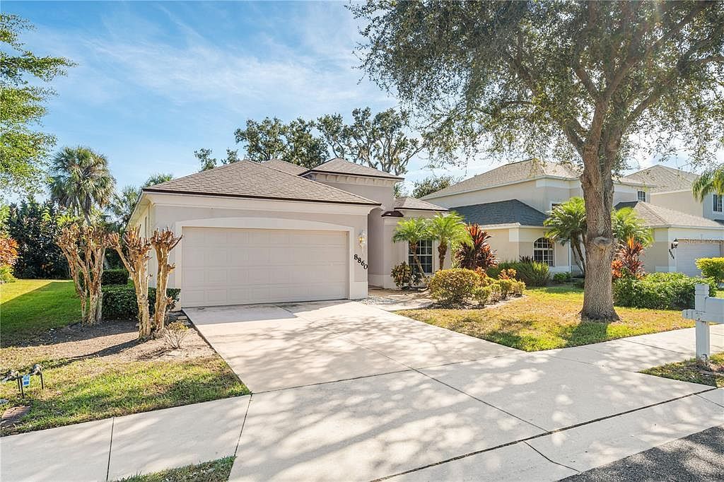 8860 Founders Cir Palmetto, FL 34221 - Thumbnail 5