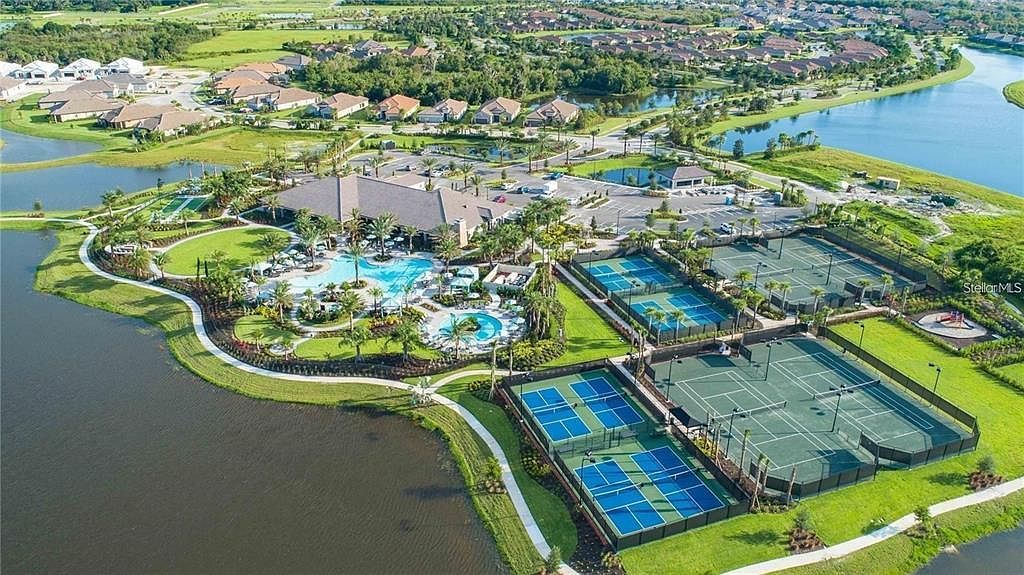 10413 Highland Park Pl Palmetto, FL 34221 - Thumbnail 5