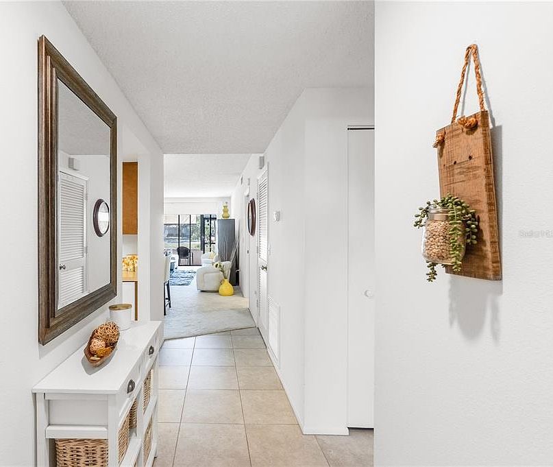 7218 Cloister Dr #7218 Sarasota, FL 34231 - Thumbnail 5