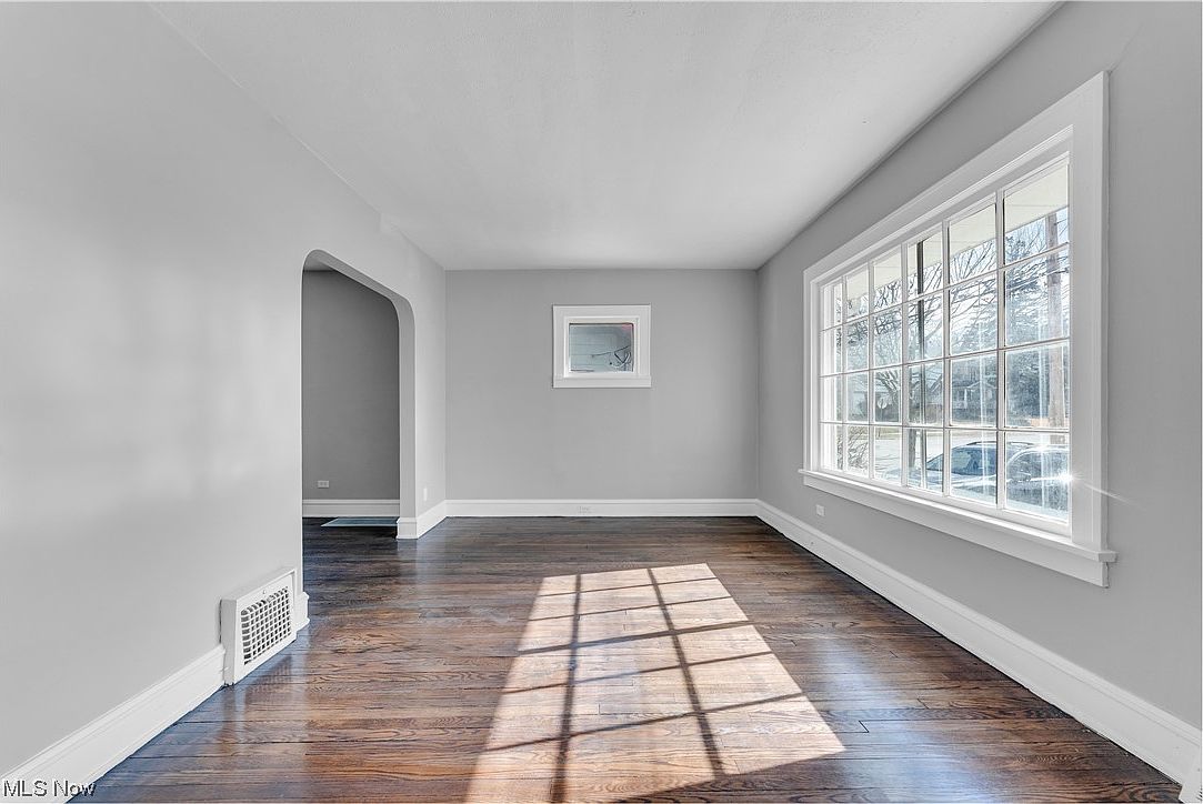 3623 Randolph Rd Cleveland Heights, OH 44121 - Thumbnail 5