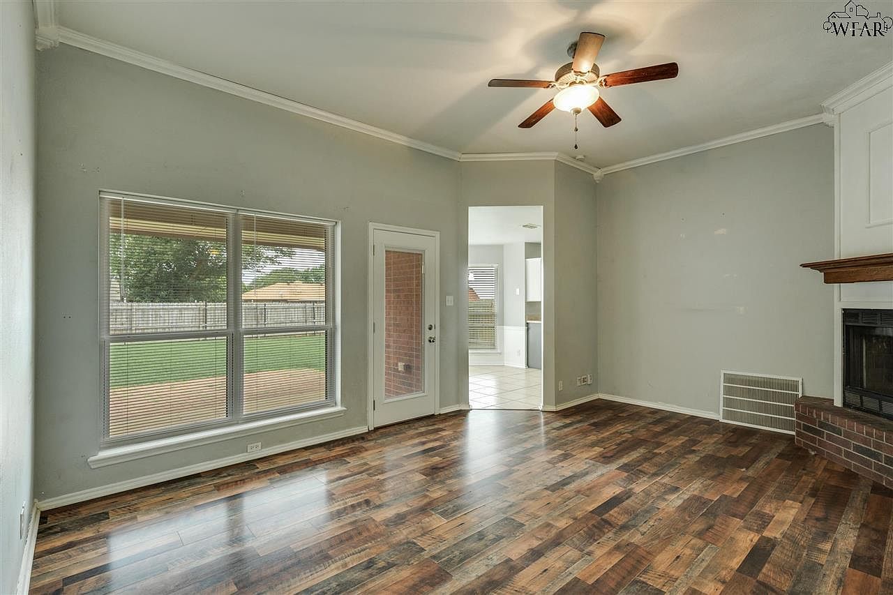 5214 Dewey St Wichita Falls, TX 76306 - Thumbnail 5