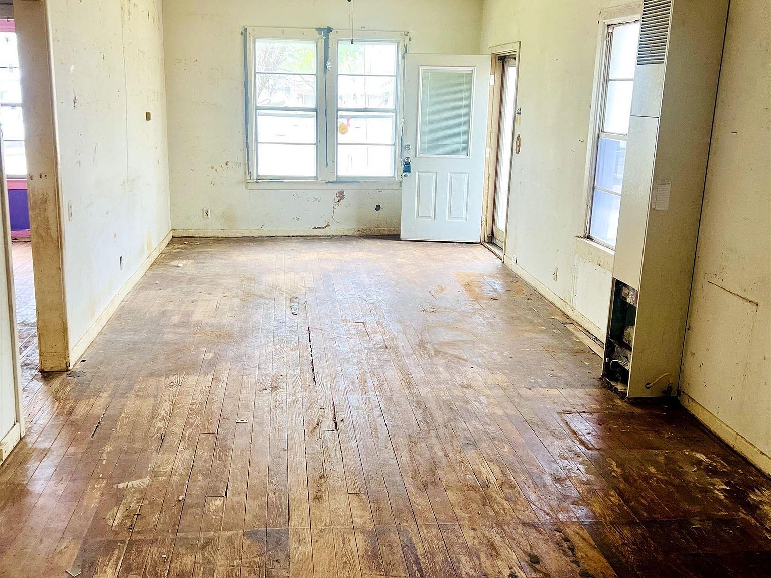 318 E 7th St Burkburnett, TX 76354 - Thumbnail 5