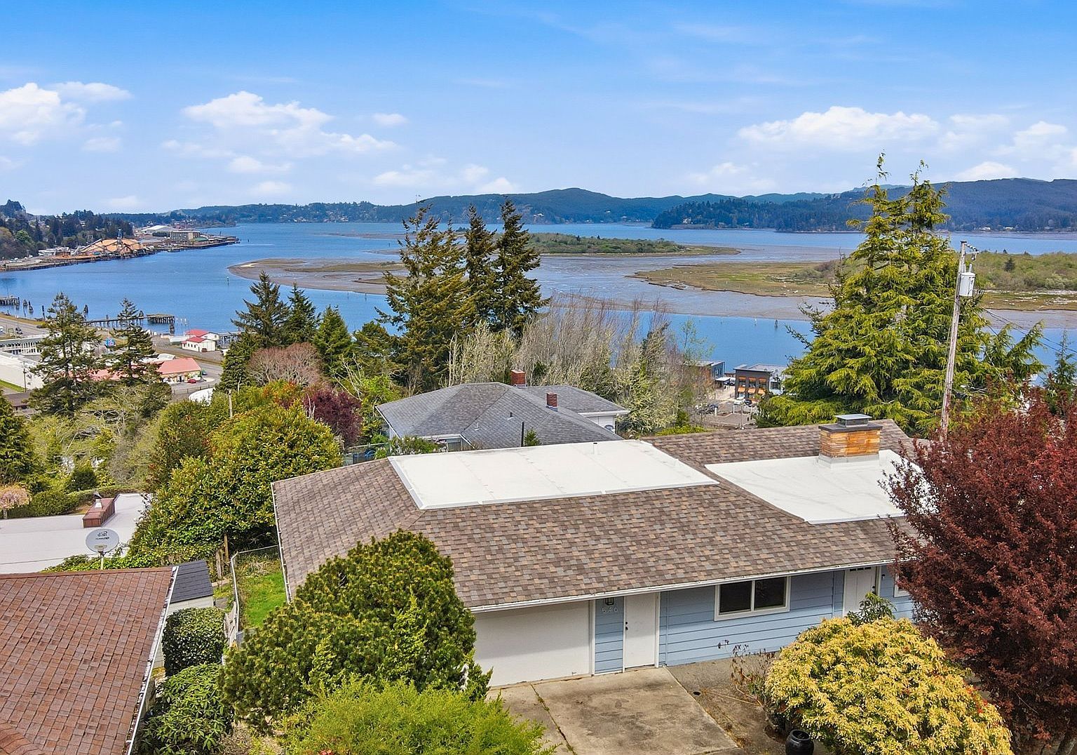 546 W Fir Ave Coos Bay, OR 97420 - Thumbnail 5
