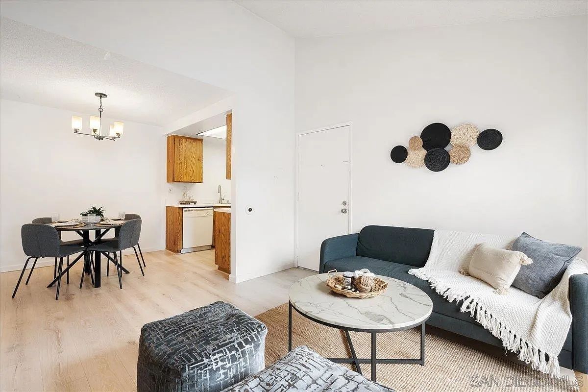 10296 Black Mountain Rd APT 220 San Diego, CA 92126 - Thumbnail 5