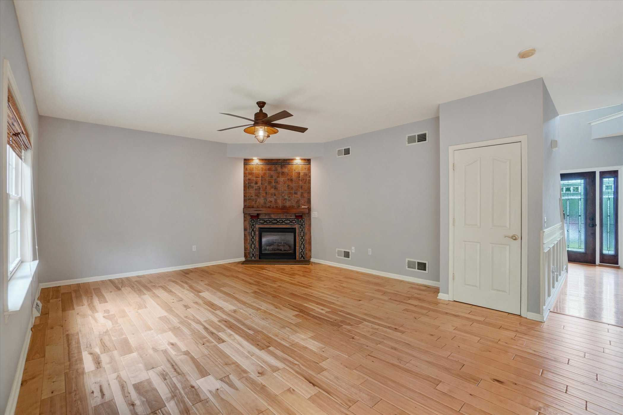 857 Willow Ridge Court, York, PA, USA, 17404 - Thumbnail 5