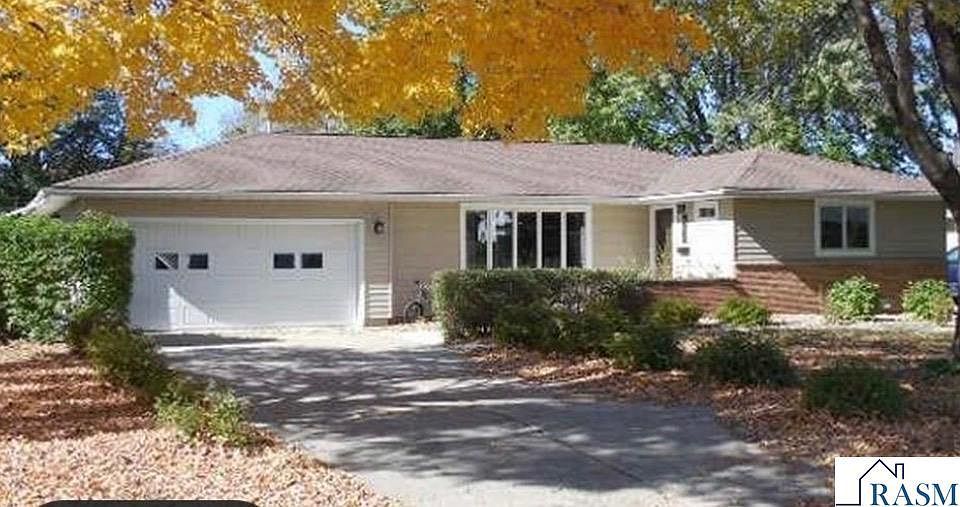 235 Drew Ave NE Madelia, MN 56062 - Thumbnail 5