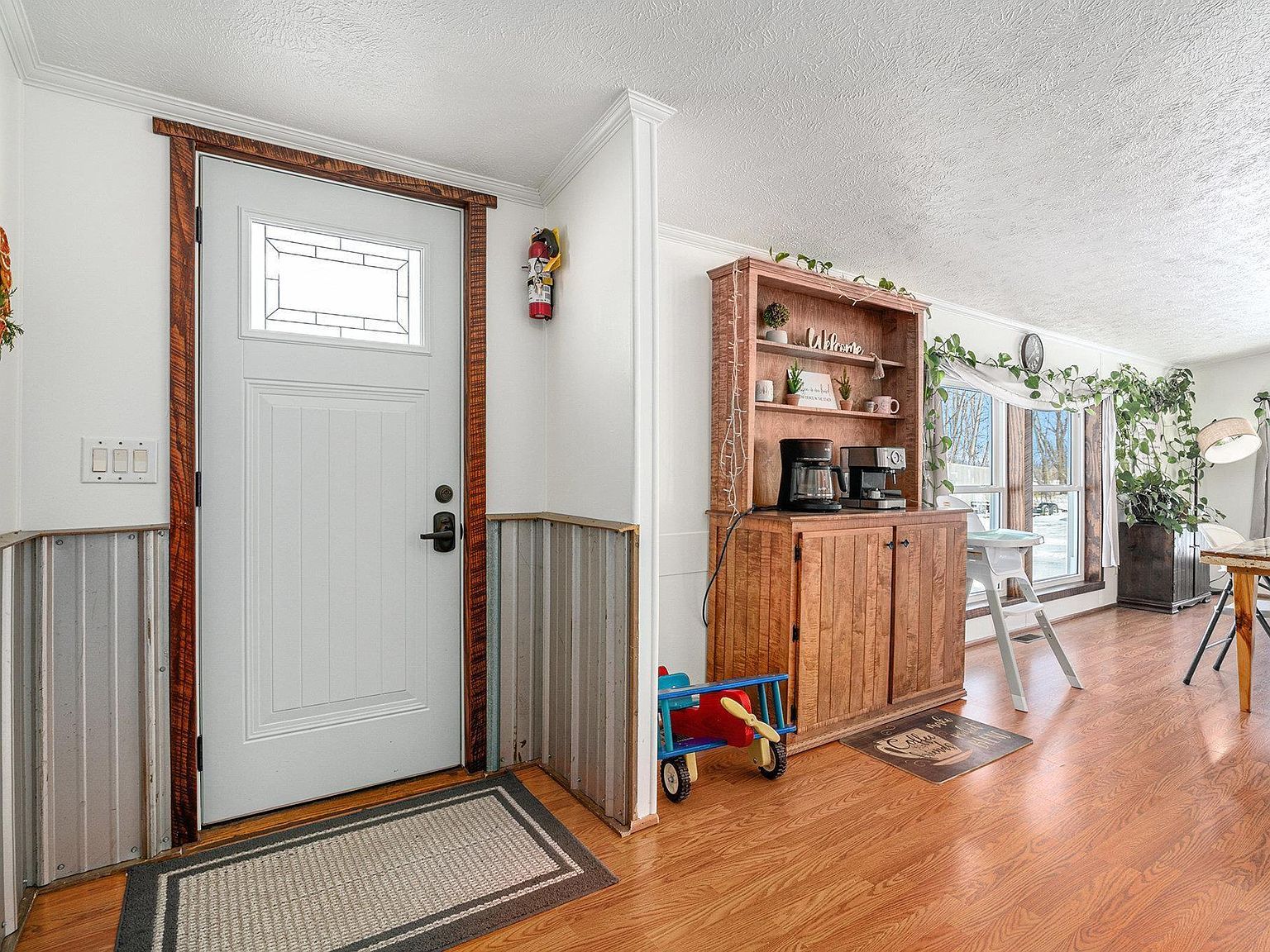 9635 W 300 N Etna Green, IN 46524 - Thumbnail 5