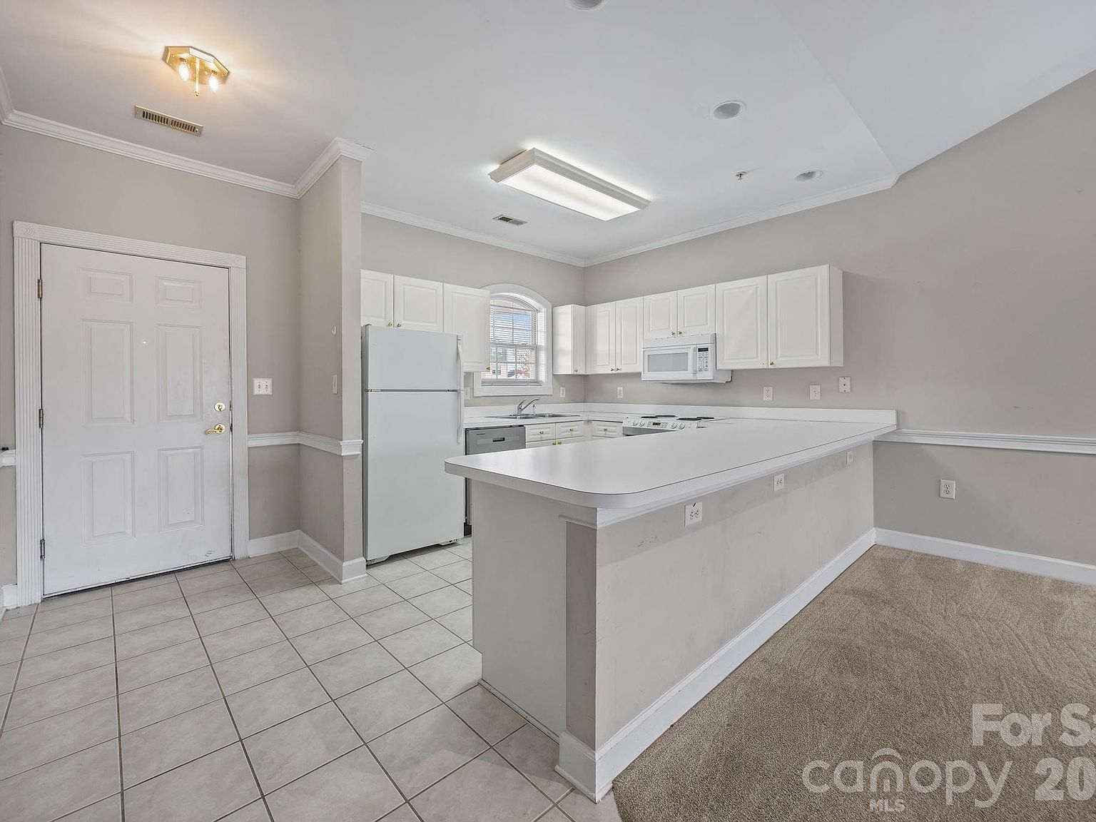 9285 Meadow Vista Rd Charlotte, NC 28213 - Thumbnail 5