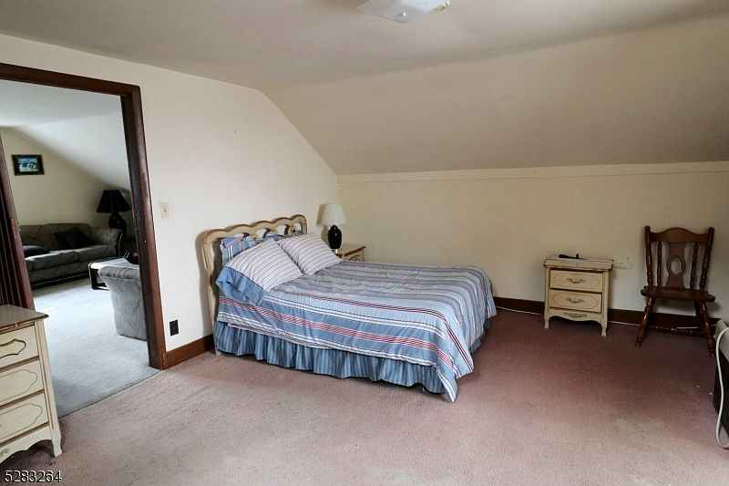 109 Warwick St Newark, NJ 07105 - Thumbnail 5