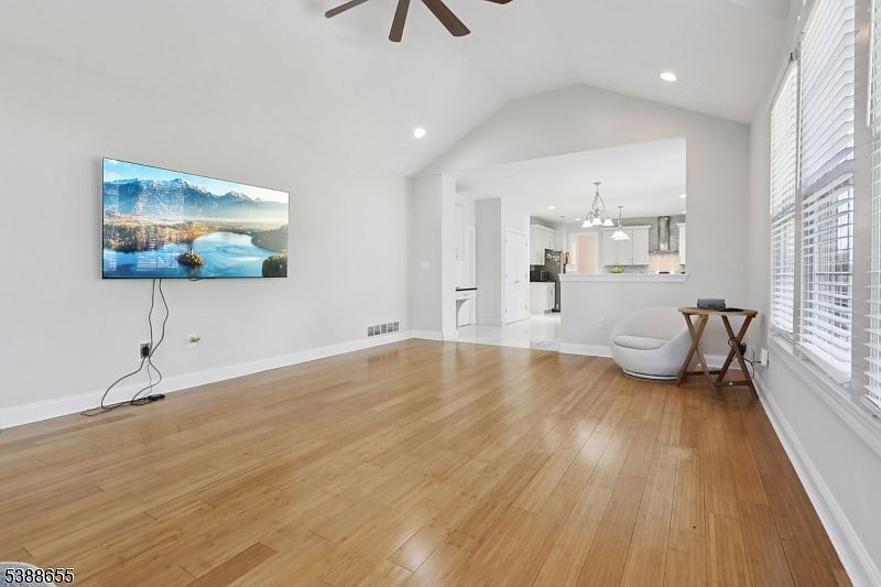 118 Junction Rd Hampton, NJ 08827 - Thumbnail 5