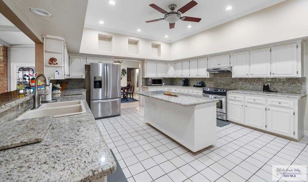 2817 Cypress Drive, Harlingen, TX, USA, 78550 - Thumbnail 5