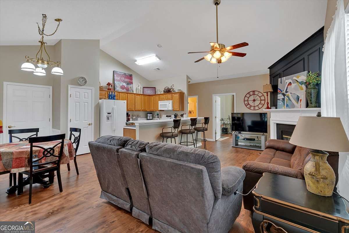 1078 Camry Cir Dallas, GA 30157 - Thumbnail 5