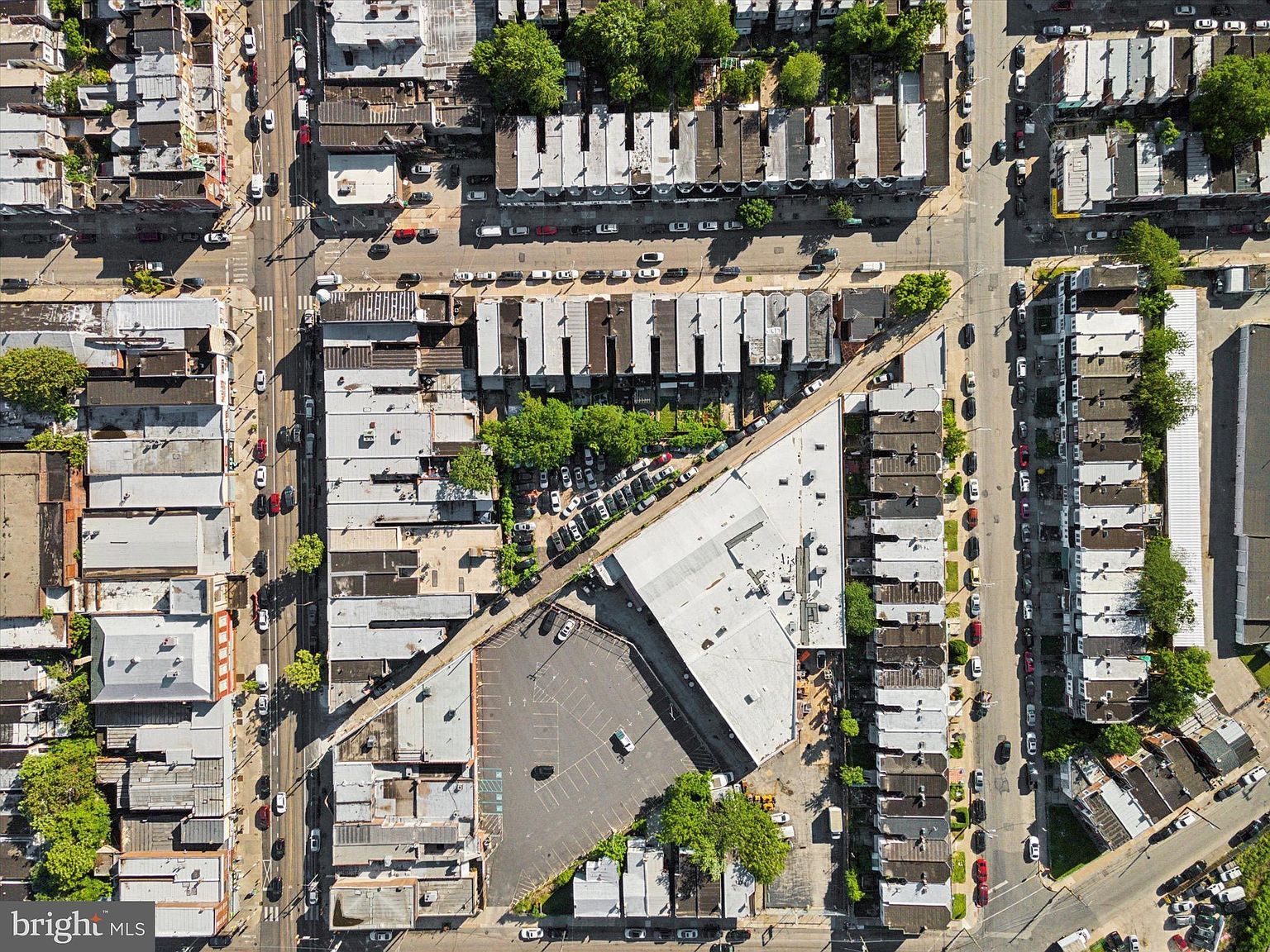 2110 Farrell Ln, Philadelphia, PA, 19142 - Thumbnail 5