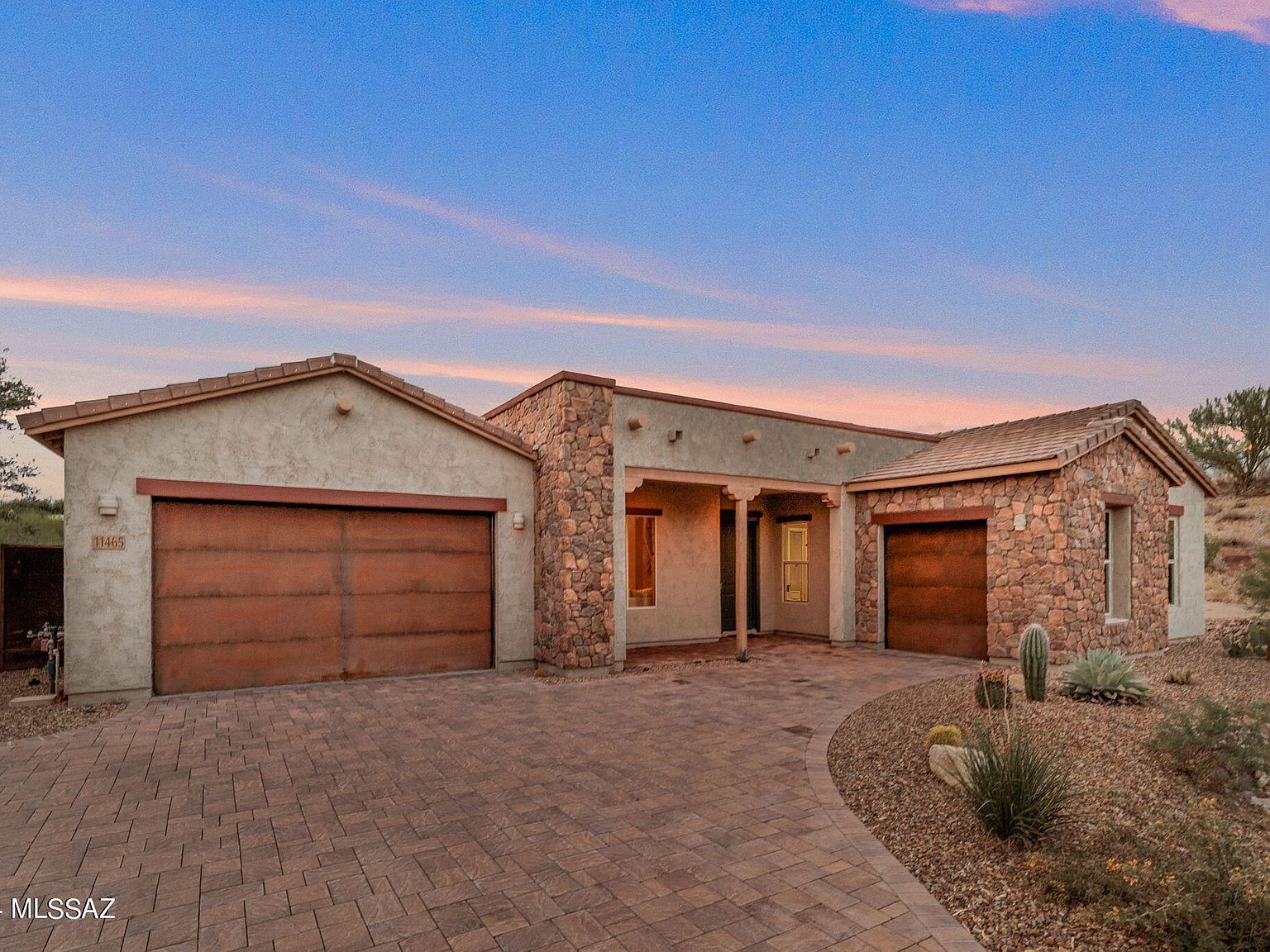 11465 N Village Canyon Pl Oro Valley, AZ 85737 - Thumbnail 5