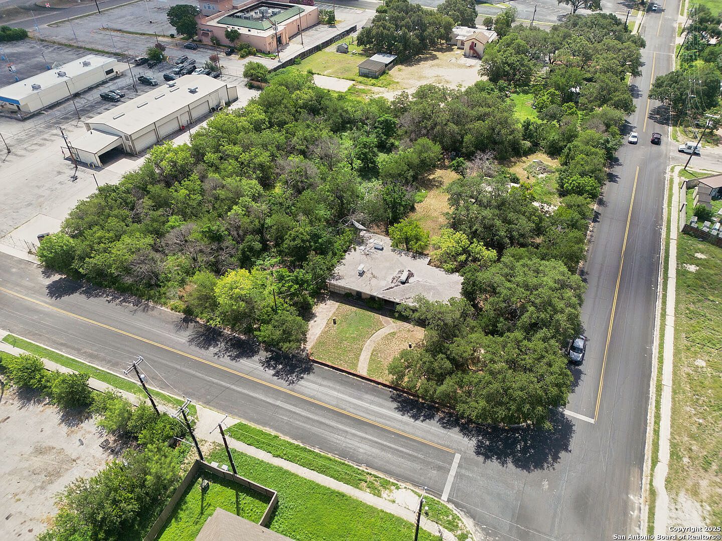 5400 Thistle Dr Leon Valley, TX 78238 - Thumbnail 5