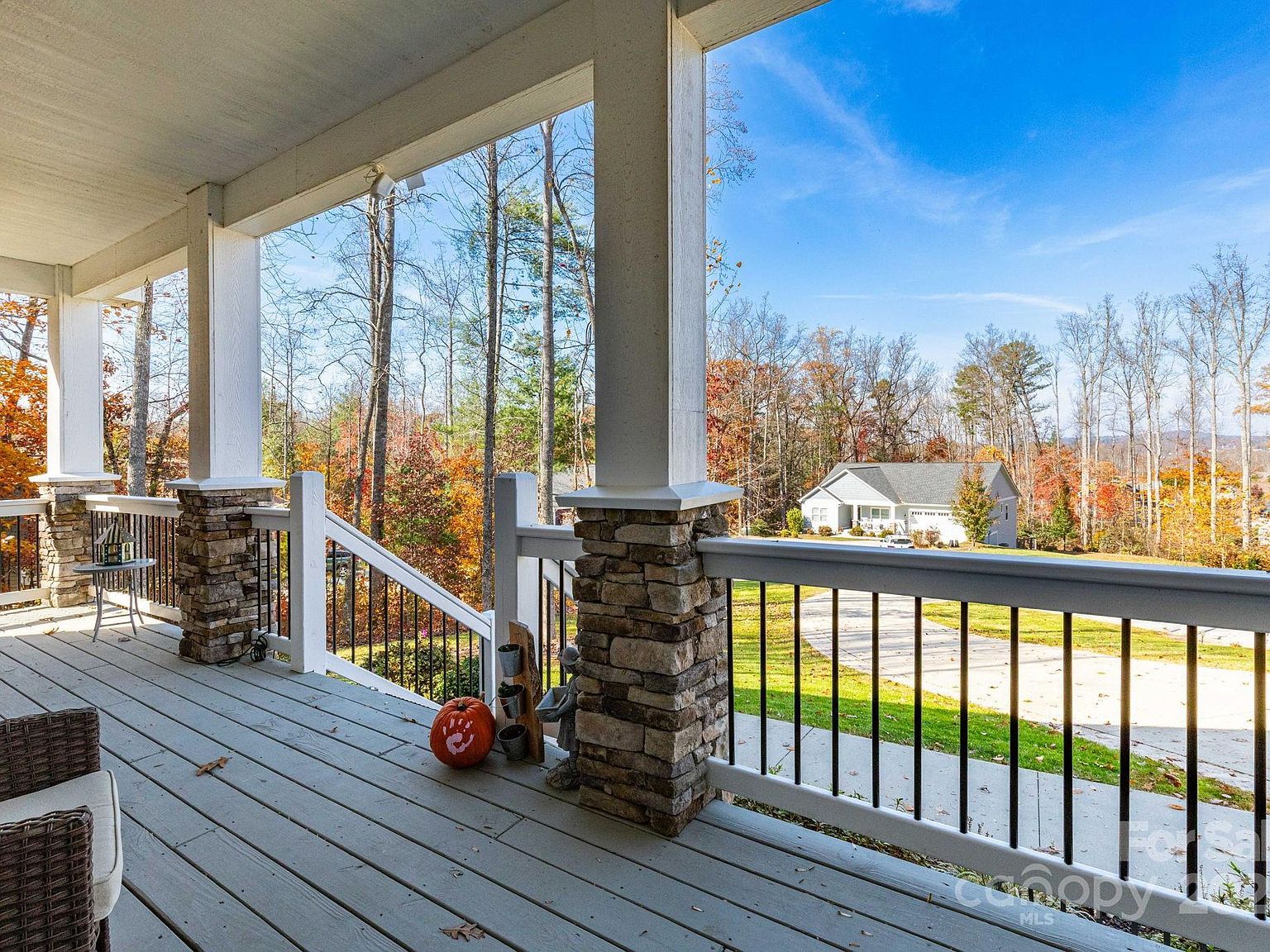 337 Olivet Ln Fletcher, NC 28732 - Thumbnail 5