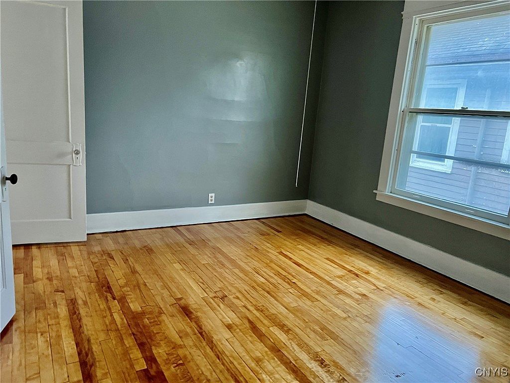 18 Emerson Ave #16 Utica, NY 13501 - Thumbnail 5