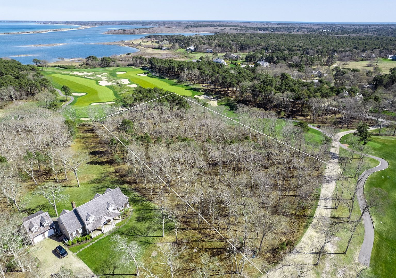7 Overview Ln Oak Bluffs, MA 02557 - Thumbnail 5