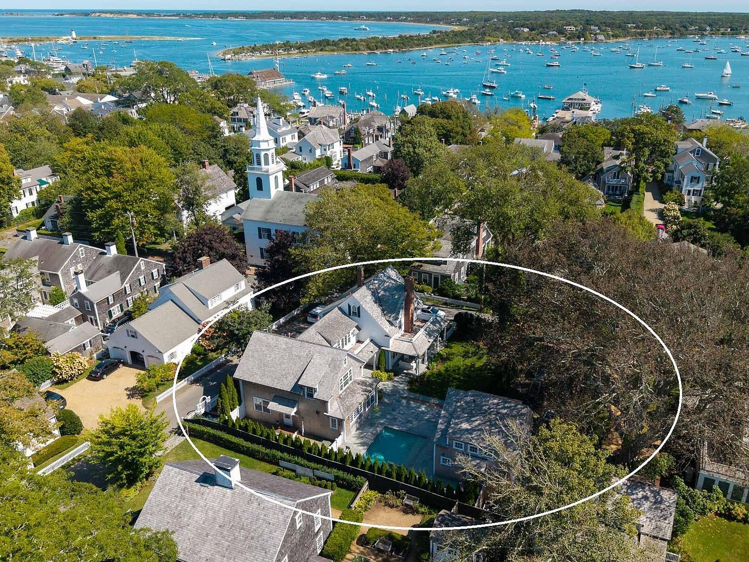 52 S Summer St Edgartown, MA 02539 - Thumbnail 5