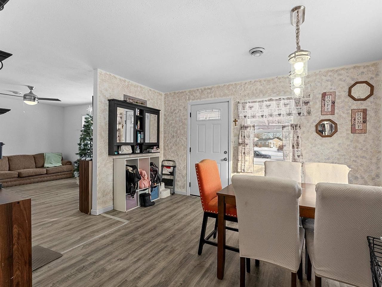 914 S 35th St Manitowoc, WI 54220 - Thumbnail 5