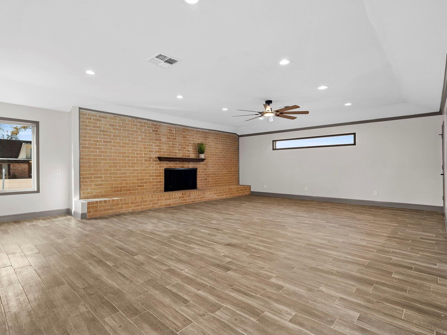 3031 Fairway Dr Sugar Land, TX 77478 - Thumbnail 5