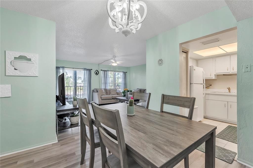 2901 26th St W APT 204 Bradenton, FL 34205 - Thumbnail 5