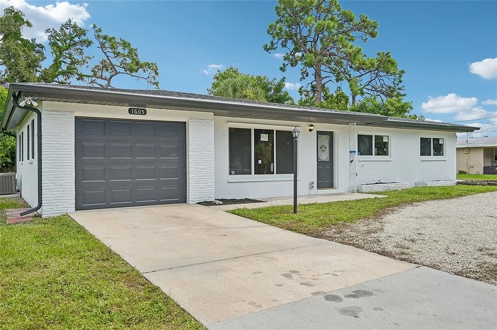 1605 Banyan Dr Venice, FL 34293 - Thumbnail 5