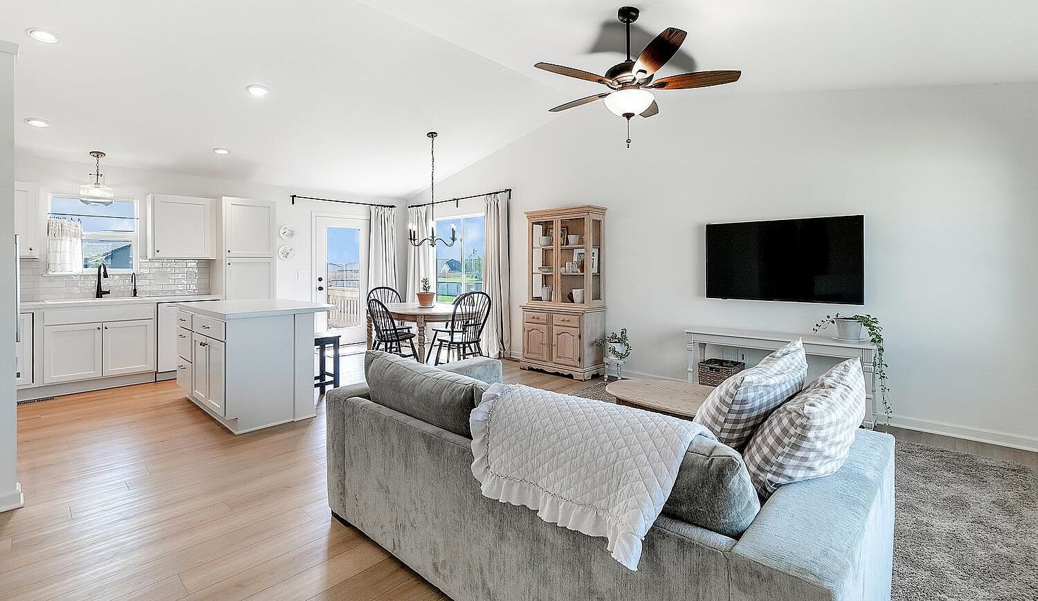 2322 S Hickory Creek St Wichita, KS 67235 - Thumbnail 5